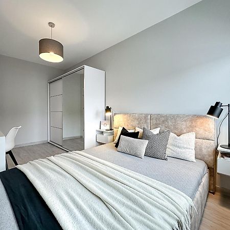 Krakowski Zakatek- Apartament Premium Z Garazem Exteriör bild