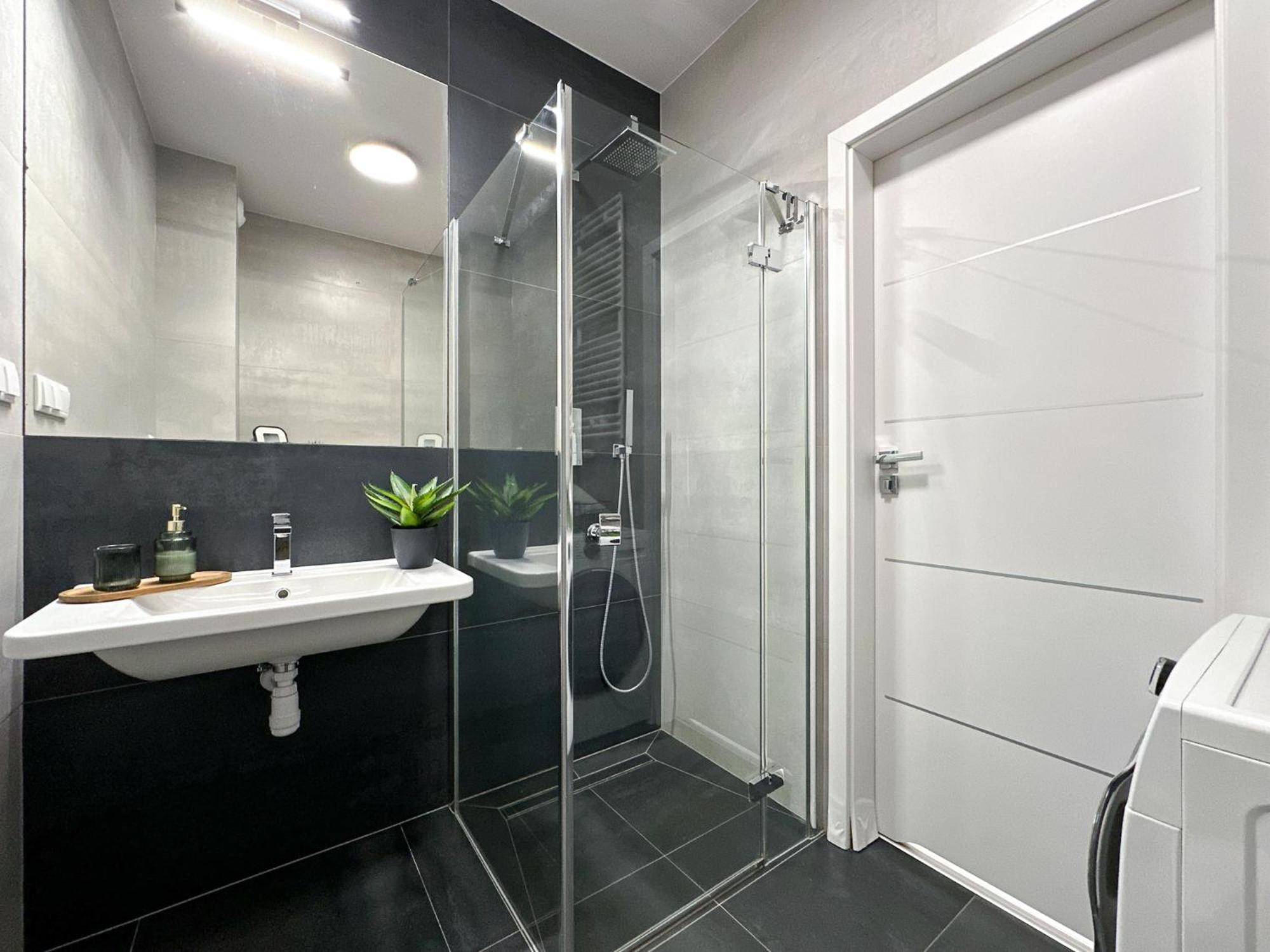 Krakowski Zakatek- Apartament Premium Z Garazem Exteriör bild